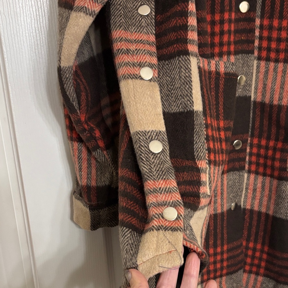 Plaid Button-Up Jacket - Picture 3 of 5
